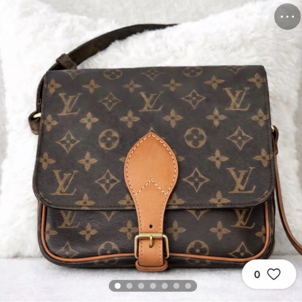 Authenticated (w/ certification)Louis Vuitton Monogram Crossbody Bag - Picture 1 of 4